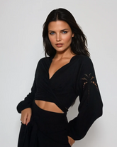 Black_model1 Des:Model is 5’7” B Cup and wears size XS and US 2